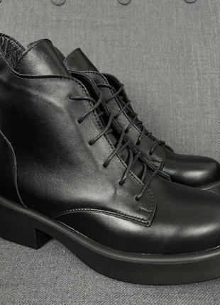 Демисезонные женские кожаные черные ботинки на шнурках, натуральная кожа2 фото