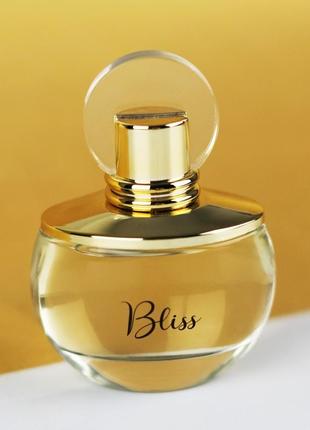 Женская парфумированая  вода bliss farmasi