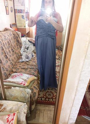 Элегантное вечернее платье