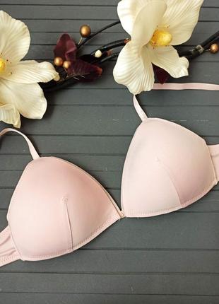 Гладкий бюстгальтер без косточек 75с