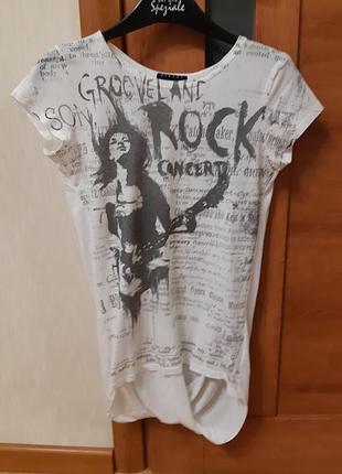 Футболка бренда sisley