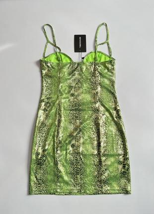 Платье в змеиный принт зеленого неонового цвета2 фото