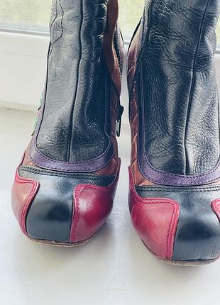 Дизайнерські вінтажні  шкіряні ботільони