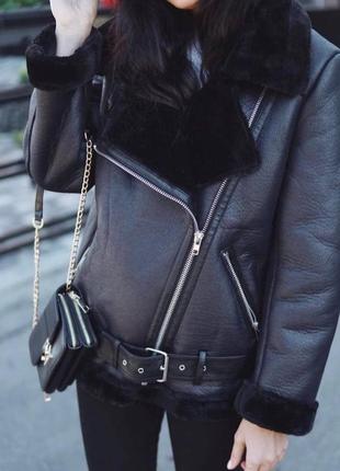 Жіноча штучна дублянка косуха чорна куртка на хутрі екошкіра екохутро4 фото