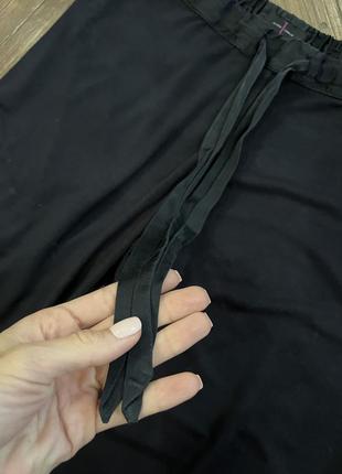 Тонкие черные штаны jasper conran3 фото