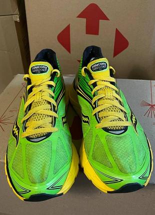 Мужские беговые спортивные кроссовки saucony kinvara 43 фото