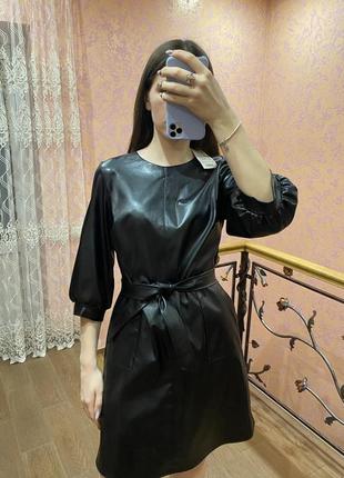 Платье
