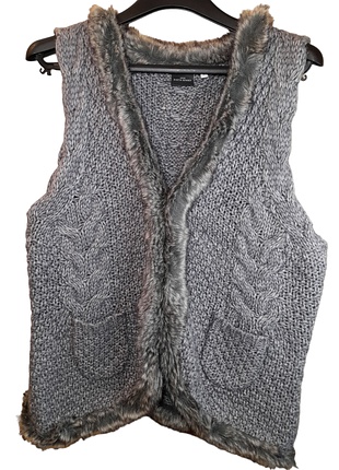 Жіноча жилетка альпака вовна в стані нової