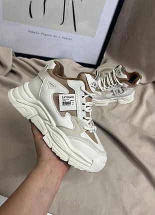 Жіночі кросівки 🤍