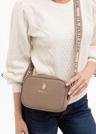 Classic zip crossbody bag

сумка черная новая оригинал3 фото