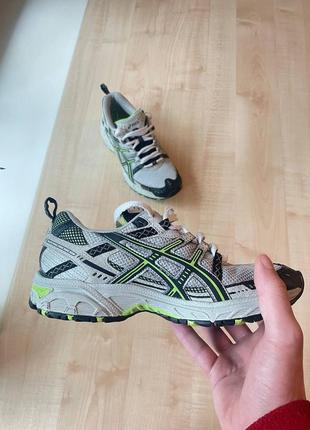 Кроссовки asics 23,5 см оригинал