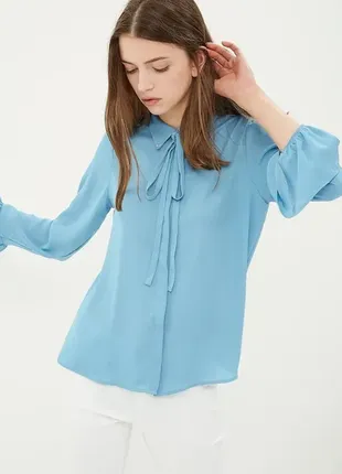 Нежная голубая блузка от koton