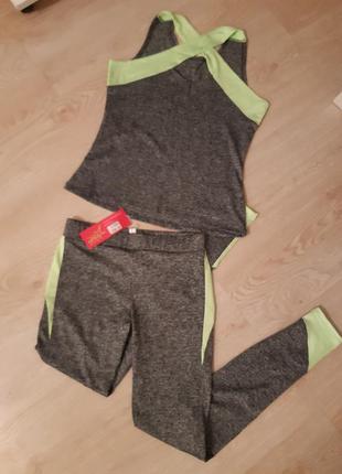 Фітнес костюм топ майка і легінси лосини тайтси