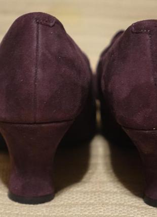 Очаровательные замшевые туфельки баклажанного цвета hotter donna англия 4 р.8 фото