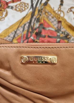 Сумка клатч guess, кожаная сумочка guess, сумка на руку, сумка на запястье,4 фото