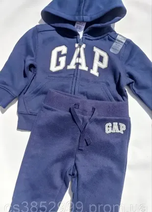 Спортивный костюм gap для детей от 6-12 месяцев.