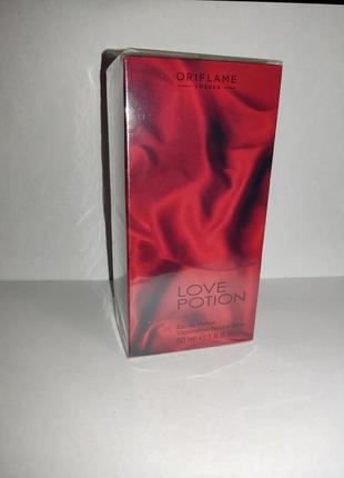 Парфумерна вода love potion oriflame (50ml)