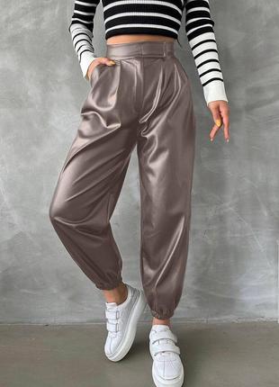 Женские брюки экокожа с начесом2 фото