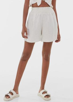 Шорти bershka