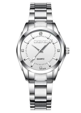Кварцовий годинник часы chenxi з білим циферблатом