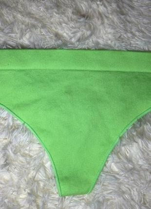 Бесшовные стринги 💚