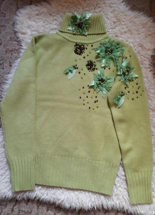Красивый нарядный  свитер с бусинками / 20% шерсть6 фото