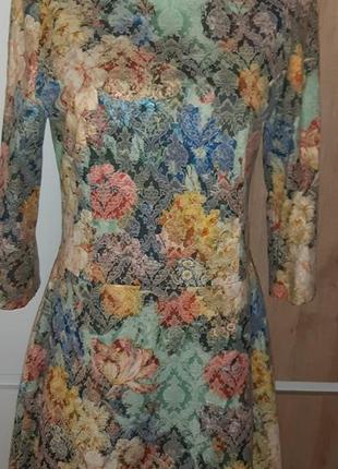 Праздничное платье из жаккарда, р.44-46