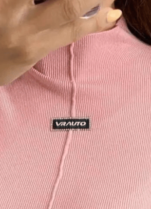 Розовая водолазка: нежность и стиль в одежде (фабричное качество, 20 оттенков)2 фото