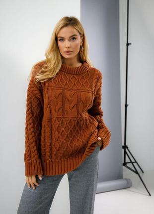 Свободный теплый женский свитер с круглым вырезом терракотовый 42-52