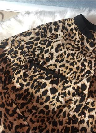 Леопардовая рубашка