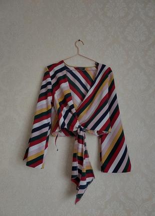 Стильна атласна блуза в смкжку