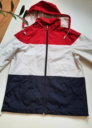 Стильна куртка вітровка в стилі tommy hilfiger, розмір l /xl3 фото