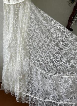 Вінтажна мереживна весільна сукня9 фото
