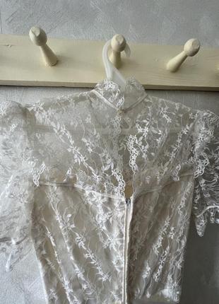 Вінтажна мереживна весільна сукня6 фото