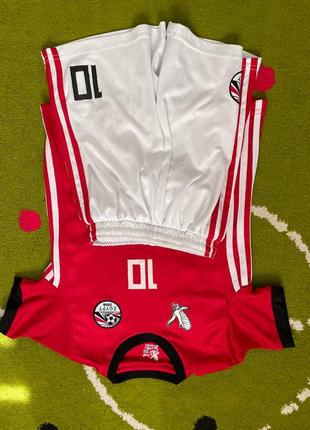 Футбольні форми вопросы в лс