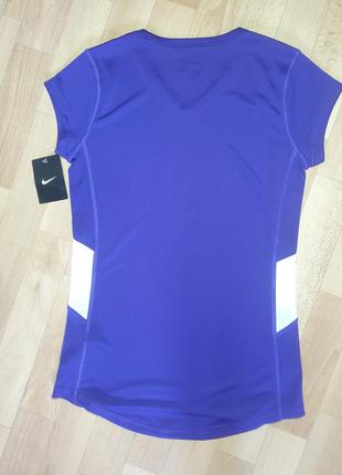 Спортивна футболка nike m фіолетового кольору2 фото