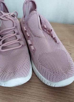 Розовые легкие кроссовки с сеточкой 39 размер2 фото