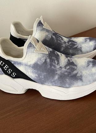 Кросівки guess 36 розмір