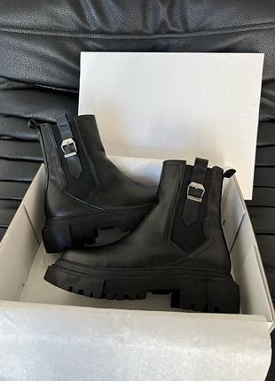 Ботинки на меху  no brand black fur