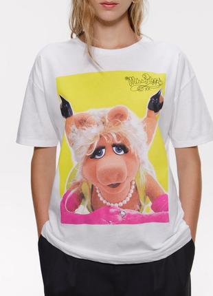 Футболка zara  miss piggy © the muppets