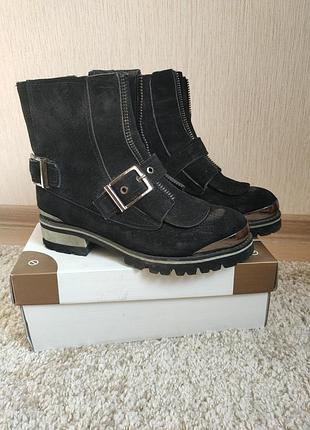 Чобітки зимові на мутоні