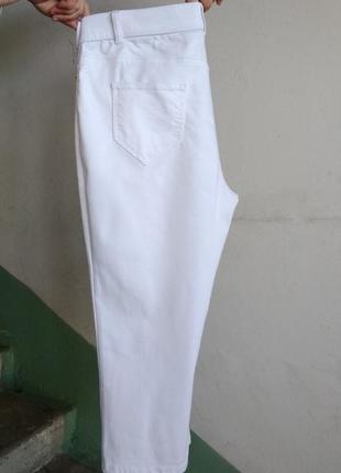 Р 18 / 52-54 стильные базовые белые джинсовые капри бриджи стрейчевые батал большие simply be4 фото