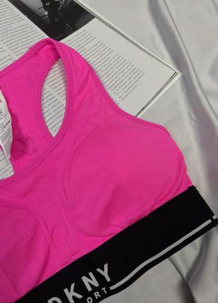 Оригинальный спортивный топ dkny3 фото
