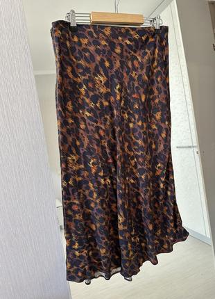 Изысканная юбка в леопардовый принт2 фото