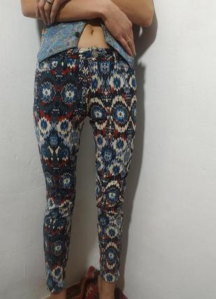 Жіночі брюки zara