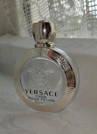 Пустой флакон от туалетной воды versace.