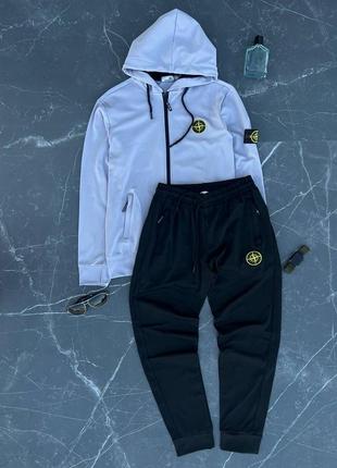 Спортивный костюм stone island
