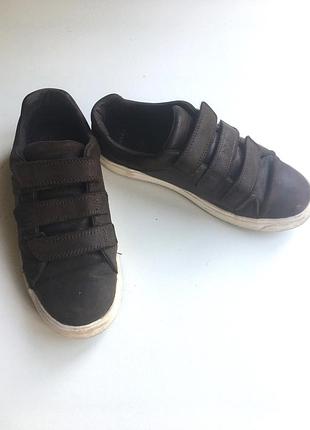 Темно коричневые кеды кроссовки clarks