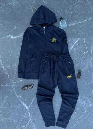 Спортивный костюм stone island