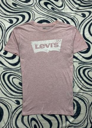 Футболка levis